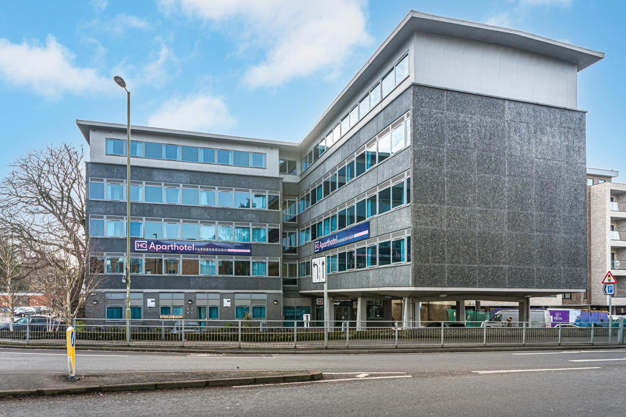 Hq Aparthotel Farnborough Farnborough  Esterno foto