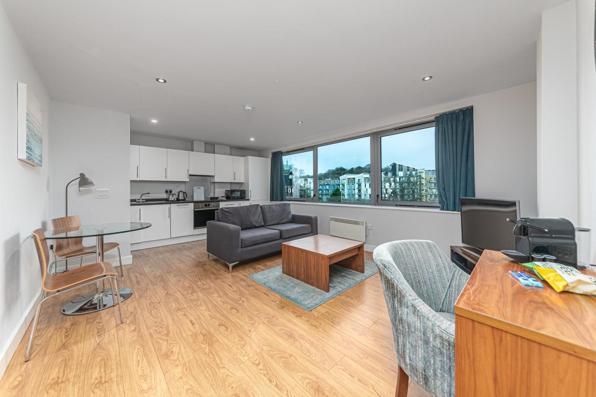 Hq Aparthotel Farnborough Farnborough  Esterno foto