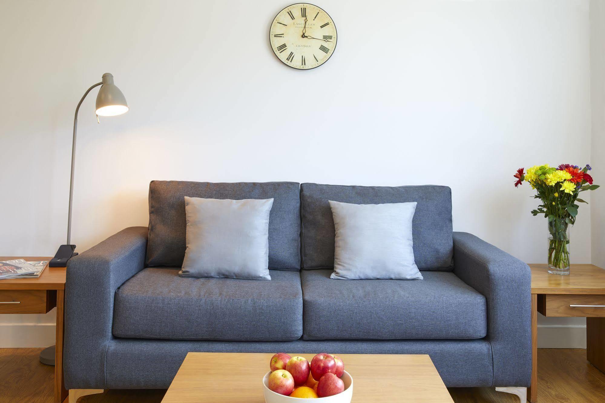 Hq Aparthotel Farnborough Farnborough  Esterno foto