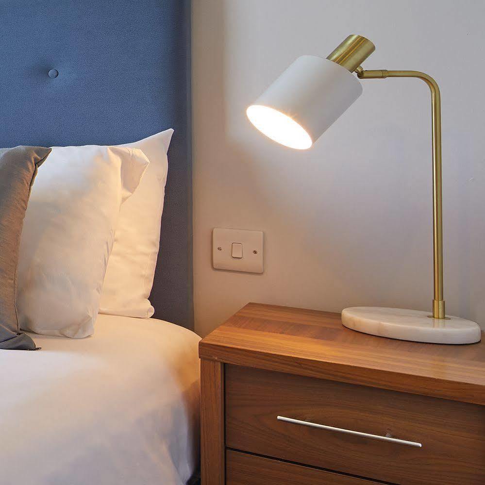 Hq Aparthotel Farnborough Farnborough  Esterno foto