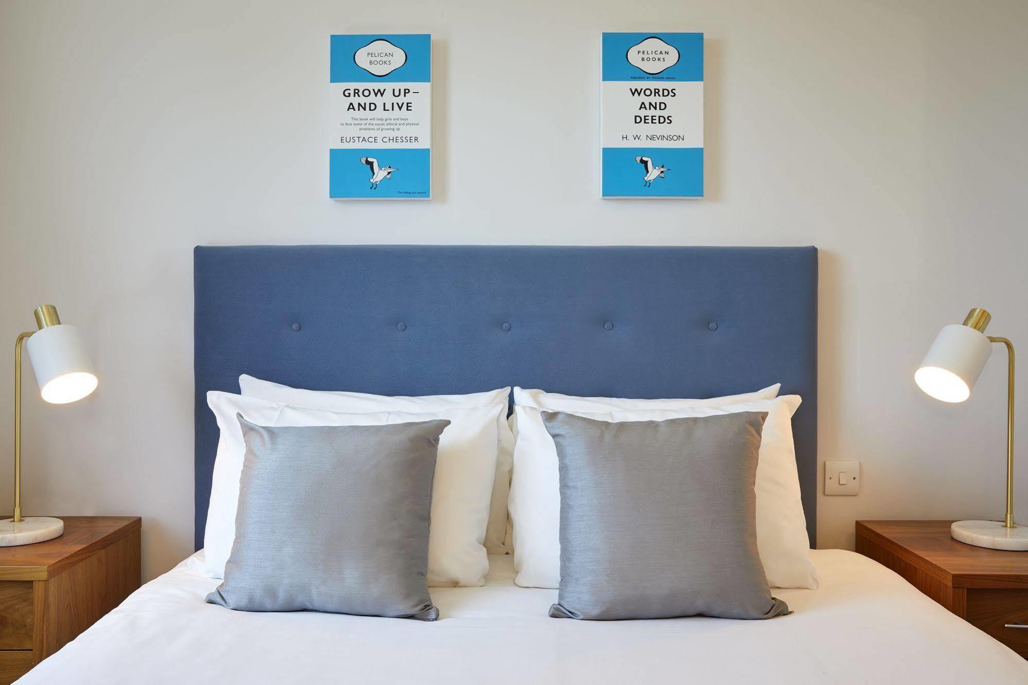 Hq Aparthotel Farnborough Farnborough  Esterno foto